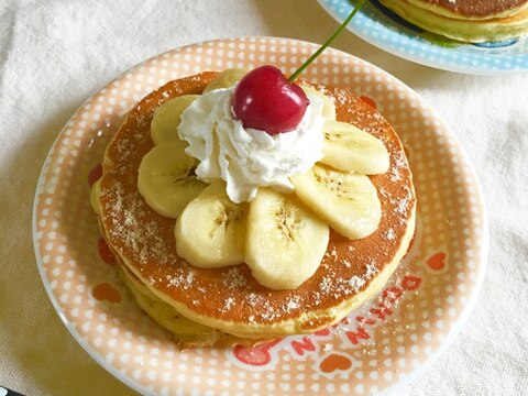 さくらんぼ可愛い完熟バナナのクリームホットケーキ♡